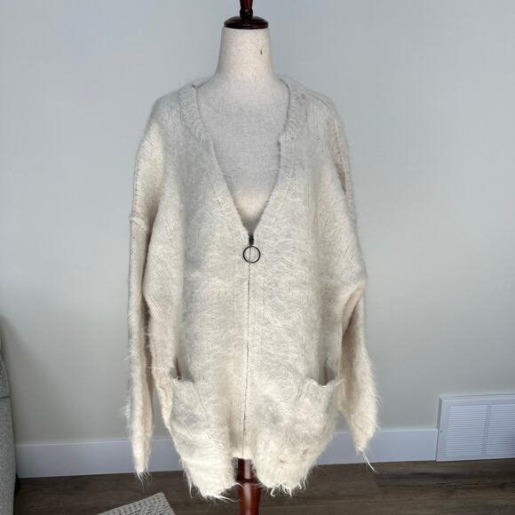 FREE PEOPLE Women's We The Free Teddy Cardi Size S In White Alyssum Combo - Picture 4 of 14